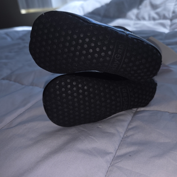 Baby Gap Black Boots 6 To 12 Months - Picture 3 of 7